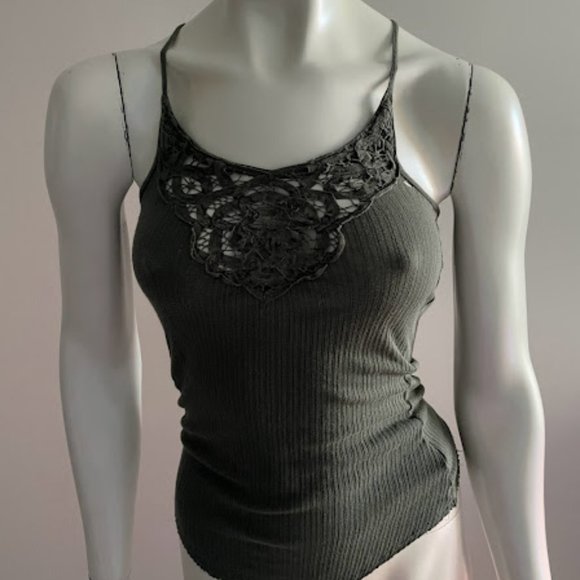 Talula Babaton Green Lace Tank - Picture 1 of 3